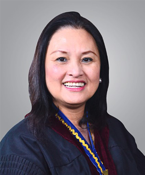Yolanda Reyes